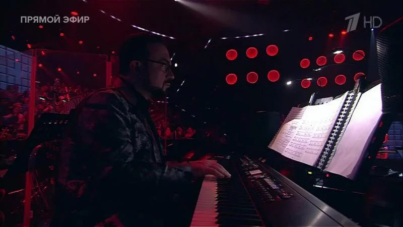 Кадры из ТВ шоу Голос (2012)