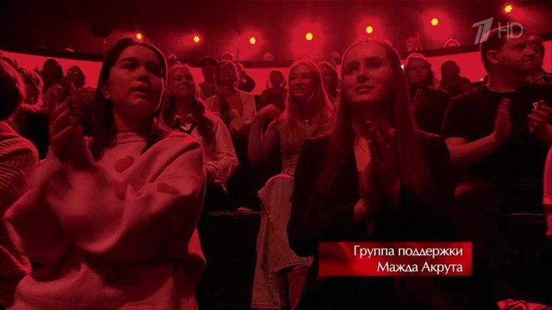 Кадры из ТВ шоу Голос (2012)